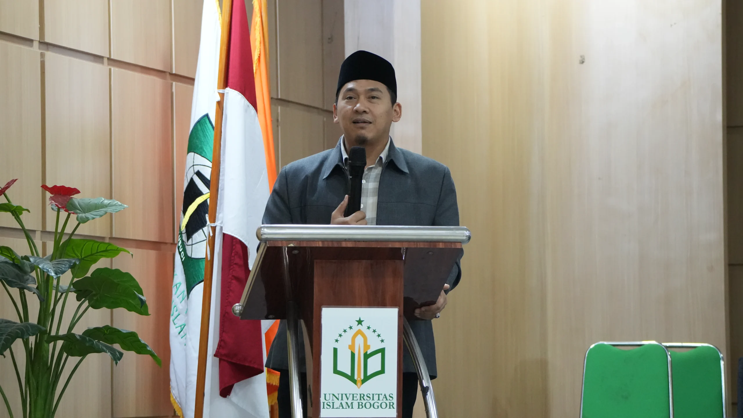 Tes Seleksi Gelombang 2 dan 3 UIB Berlangsung Sukses, 182 Camaba Siap Bersaing