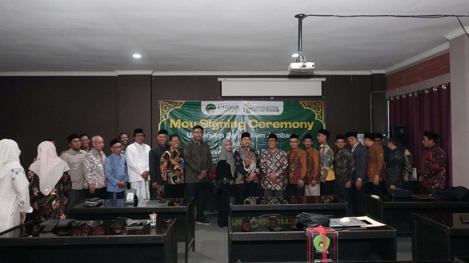 UIB dan UNDAR Jombang Tandatangani MoU Kerja Sama